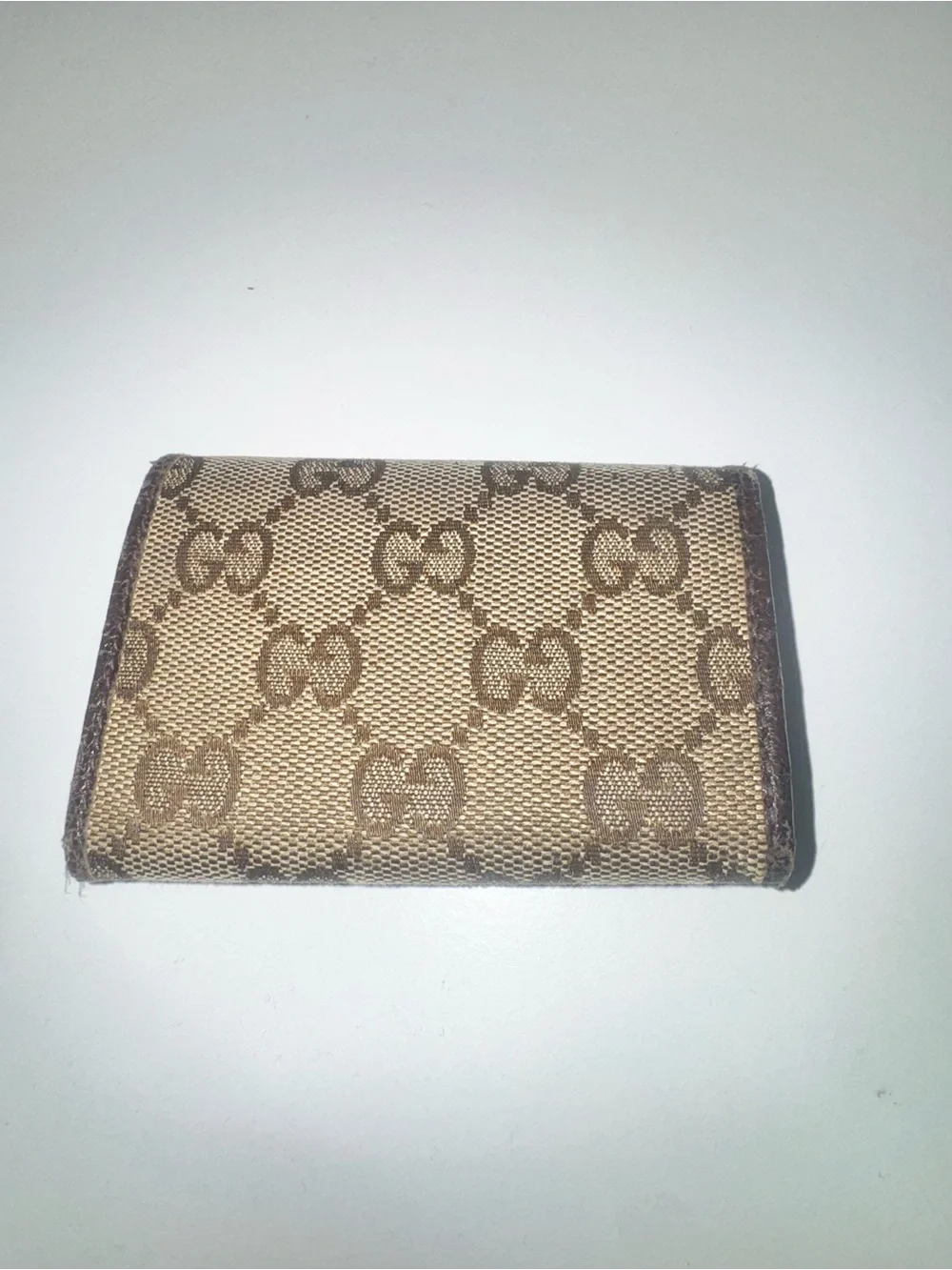 Gucci Brown & Beige Monogram Key Holder - Picture 3 of 7